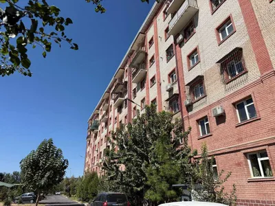 Срочно продаётся 2-комнатная квартира 1