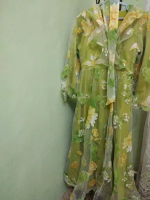 vecherniy koʻylak  holati yaxshi 400min 1