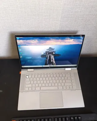 HP Envy x360 i5 1245U, 8 GB, SSD 256 GB 1