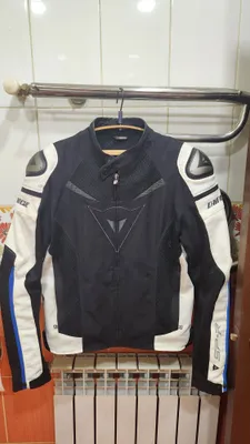DAINESE motokurtkasi 1