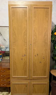Продаётся старая мебель по договорной цене 1
