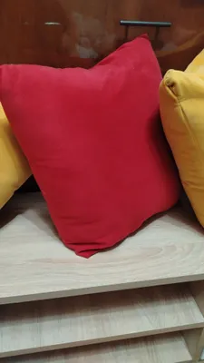 Yostiqlar sotiladi 1