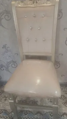 Стол и стулья 1