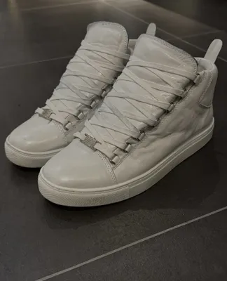Balenciaga arena — 40-o‘lchamli krossovkalar