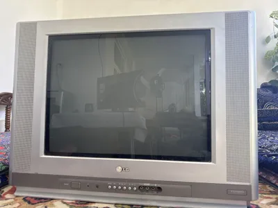 LG televizori sotiladi 1