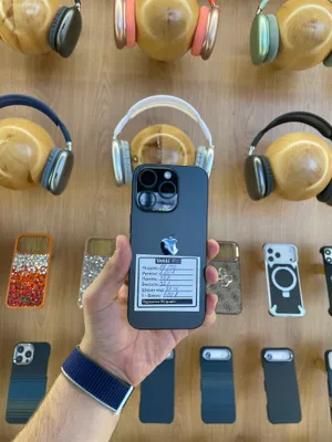 Iphone 16 pro black