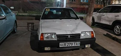 Легковой автомобиль Лада 2108 1