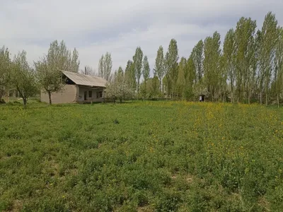 Продаётся земельный участок с времянкой 1