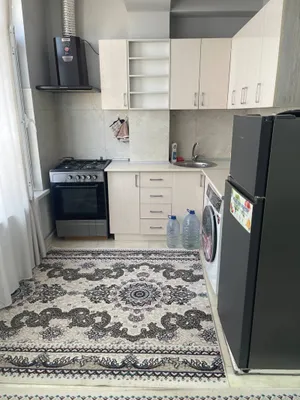 Сдаётся 1-комнатная квартира, Олмазор, 300$ 1