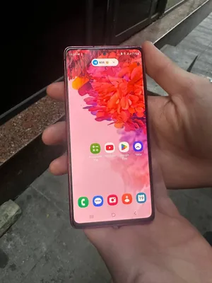 Samsung S20 FE 1