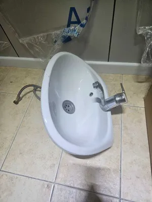 Oyoqli va kranli rakovina (ishlatilgan, ish holatida) 1