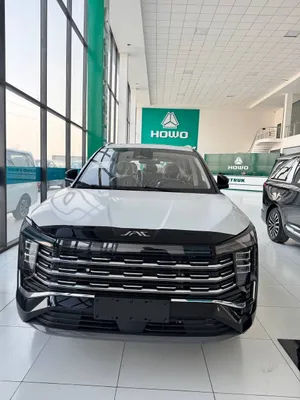 Jac JS8 в наличии 1