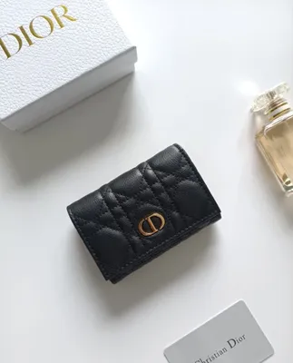 DIOR CARO кошелёк Изготовлен из мягкой телячьей кожи 1