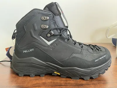 Pelliot trekking etiklari 1