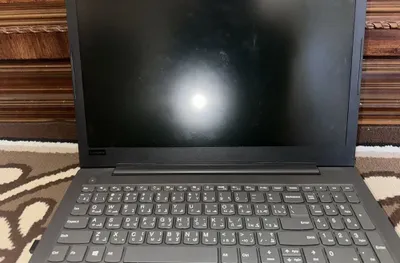 Lenovvo notebuk 1