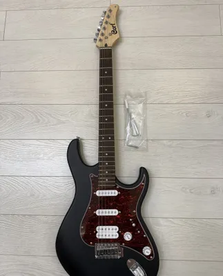 Cort G110 elektro gitarasi 1