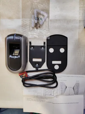 ZKTeco SR100 — tashqi biometrik o‘quvchi