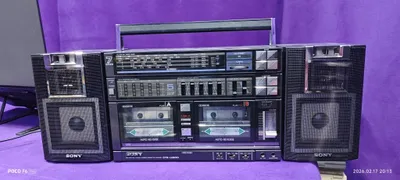 A’lo holatdagi Sony CFS-W900 magnitofoni
