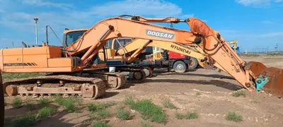 DOOSAN DX 225LC ekskavatori sotiladi 1