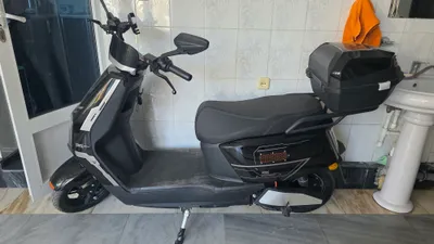 Срочно продаётся электроскутер 60 В 1