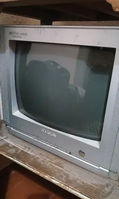 Маленький телевизор