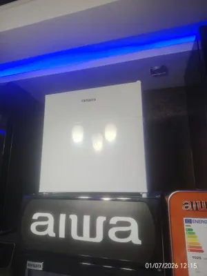 Мини-холодильник AIWA 1