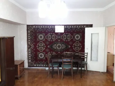 Maksim Gorkiy ko‘chasida 2 xonali kvartira sotiladi 1