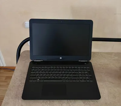 HP Pavillion noutbuki sotiladi 1
