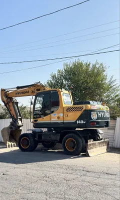 Hyundai W140 Ekskovator. 2013yili 1