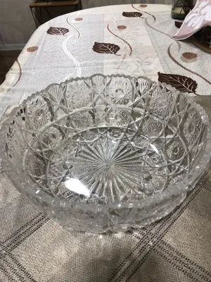 Meva va gullar uchun billur vazalar 1