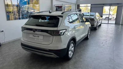 Volkswagen Tharu XR 1