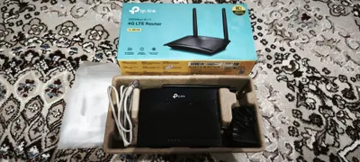 4G LTE Wi-Fi роутер TP-Link MR100 1