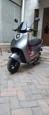 Yadea G6