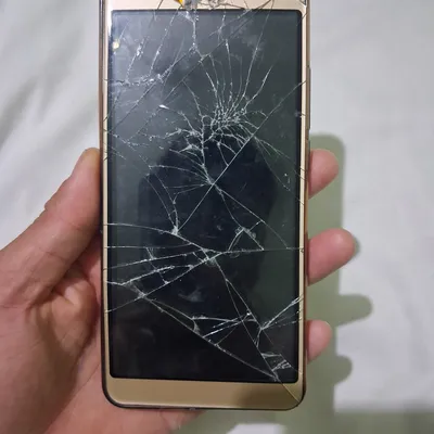 j8 pro 1