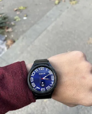 Samsung Galaxy Watch 6 Classic 1