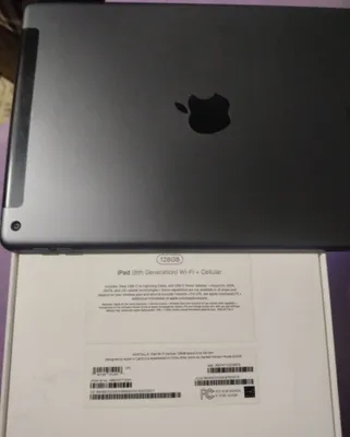 iPad 8 128 GB Wi‑Fi + Cellular 1