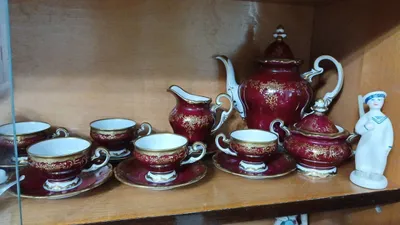 Продается чайно кофейный сервиз 1