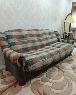 Yumshoq mebel. Divan va ikkita kreslo. 1