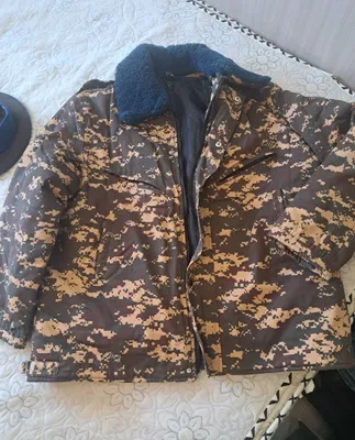 Продам новые вещи зимние Бушлак плащ 1