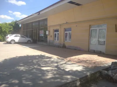 Hovli sotiladi.Biznes uchun qulay joy 1