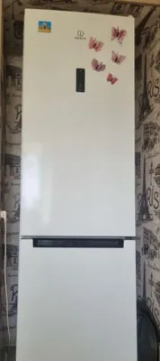 Холодильник INDESIT DF5200W