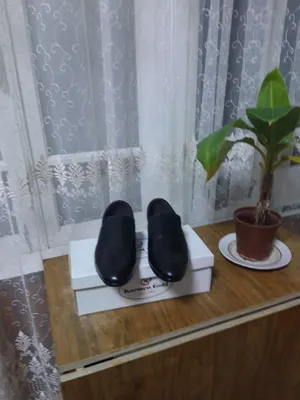 Yangi erkaklar tuflisi 1