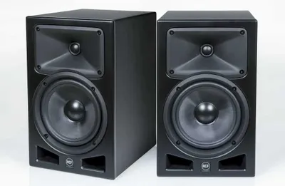 AYRA PRO 8 studiya monitorlari 1