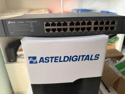 tp-link 24-port gigabit switch 1