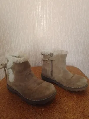 Qizlar uchun botinkachalar. 1