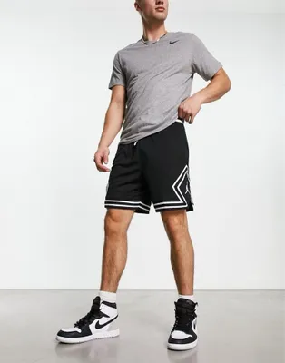 Jordan sport shortilari 1