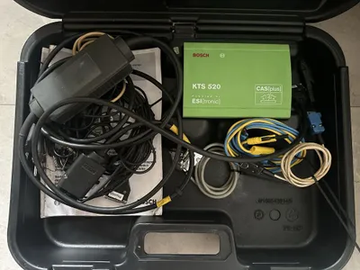 Professional avtoskaner Bosch KTS 520 (original)