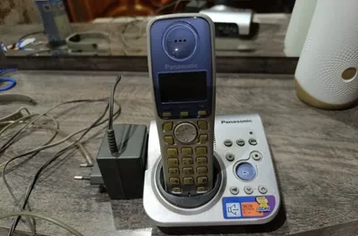 Ishlaydigan Panasonic uy telefoni. 1
