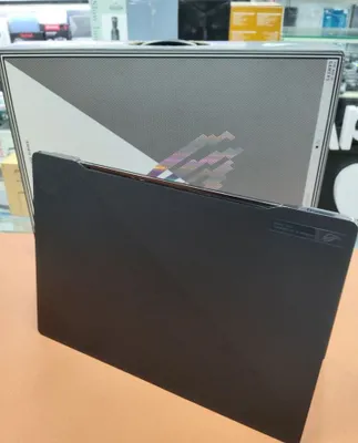Asus Rog Zephyrus G16 1