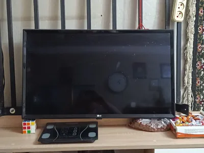 A’lo holatda LG markali televizor sotiladi 1
